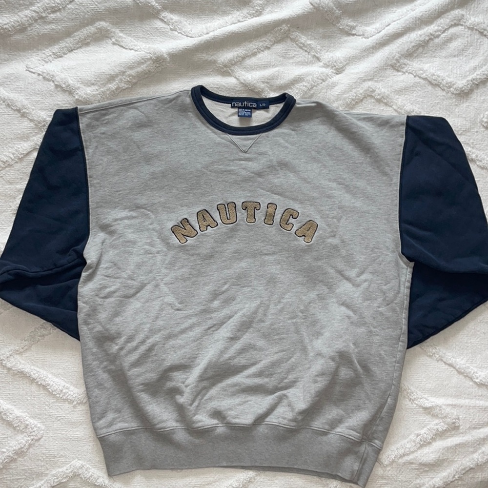 Vintage Nautica crewneck
